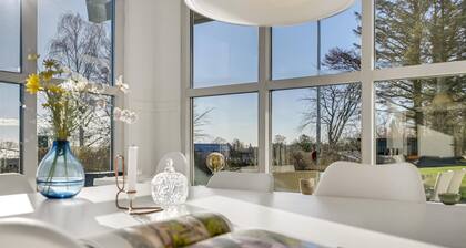 4 bedroom cozy home in Odder