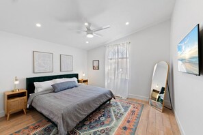 3 多间卧室、办公桌、熨斗/熨衣板、WiFi