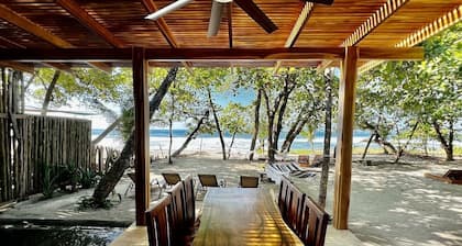 Beachfront villa Juana right on the water!