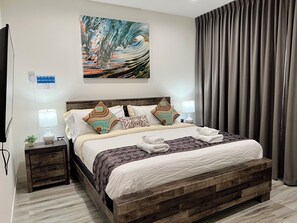 Exclusive Apartment | Egyptian cotton sheets, premium bedding, in-room safe