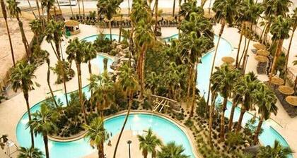 Tahiti Village 1BR - Mini Kitchen - Sleeps 4