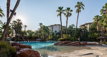 777RENTALS - Tahiti Village 1BR - Mini Kitchen - Sleeps 4