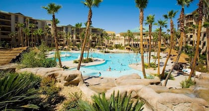 777RENTALS - Tahiti Village 2BR - Full Kitchen - Sleeps 8