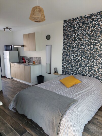 Private studio, 5 minutes from the A28, near Rouen La ferme des petits moutons