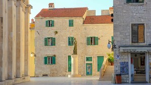 Unclassified image, 5 of 31, button - Urban Lights Hideaway - City Center Sibenik (Sibenik)