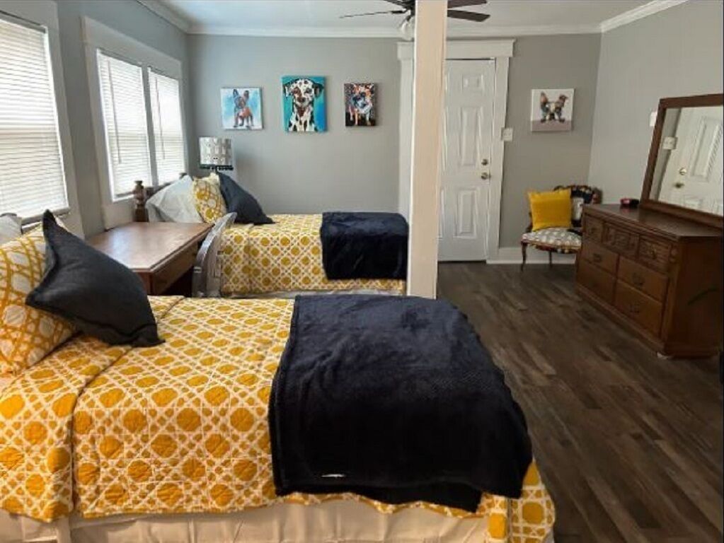 2 Schlafzimmer, Schreibtisch, kostenloses WLAN, Bettwäsche