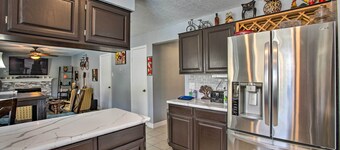 Houston Home with Private Outdoor Pool!
