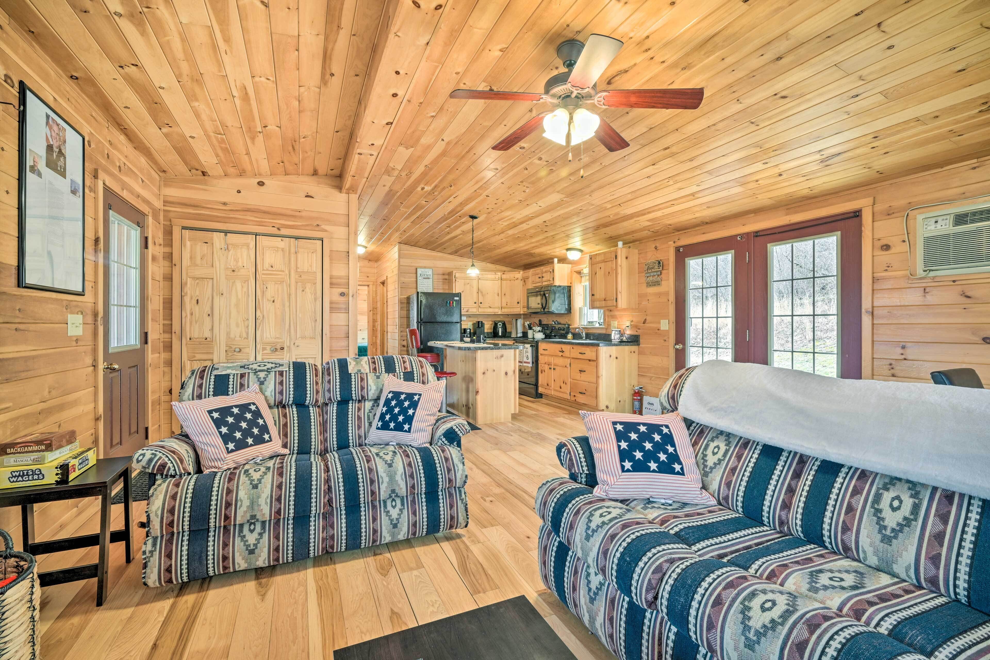 TV, fireplace, DVD player