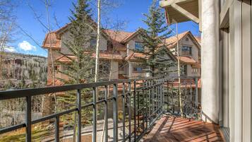 Casa de ciudad, 3 habitaciones | Áreas de la propiedad