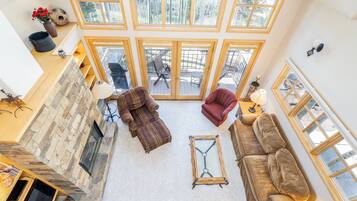 Townhome, 3 Bedrooms | Interior