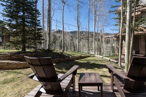 Property grounds - Aspen Ridge 2 3 Bedroom Townhouse by Alpine Lodging Telluride (Telluride)