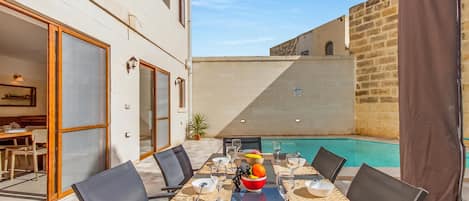 Standard House, Multiple Bedrooms, Refrigerator & Microwave (Nadurin, Gozitan villa 7 Bedr. & 2) | Outdoor dining