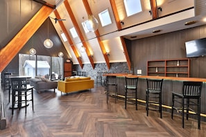 Cottage, 1 Bedroom | Dining