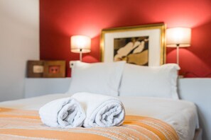 3 Schlafzimmer, Schreibtisch, Internetzugang, Bettwäsche