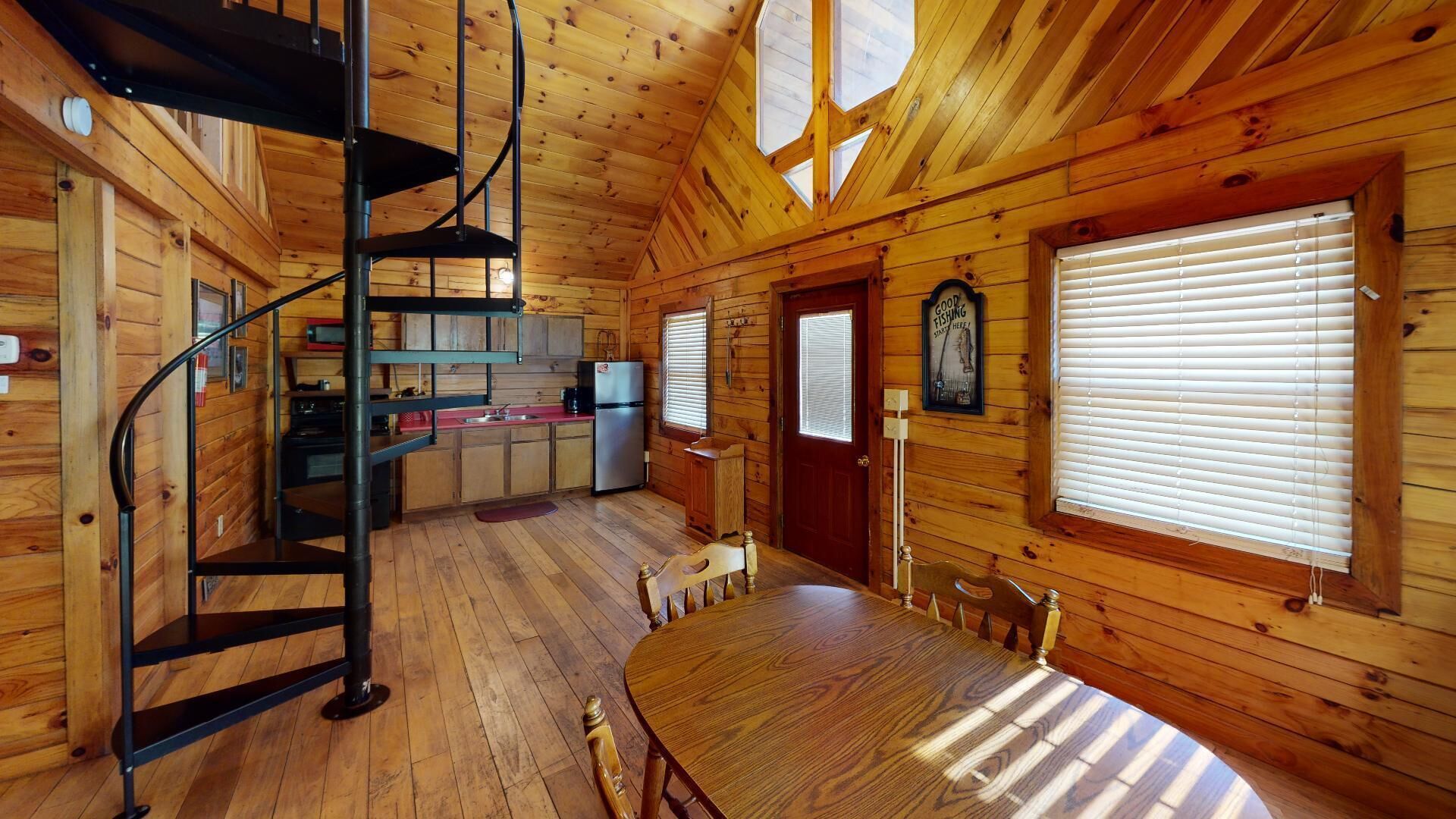 Spicewood Cabin in Hocking Hills