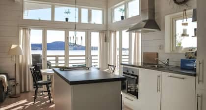 Awesome home in åmotfors with WiFi