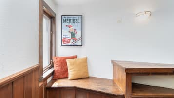 Studio | Interior
