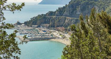 Magnifique appartement Ă Alassio avec.