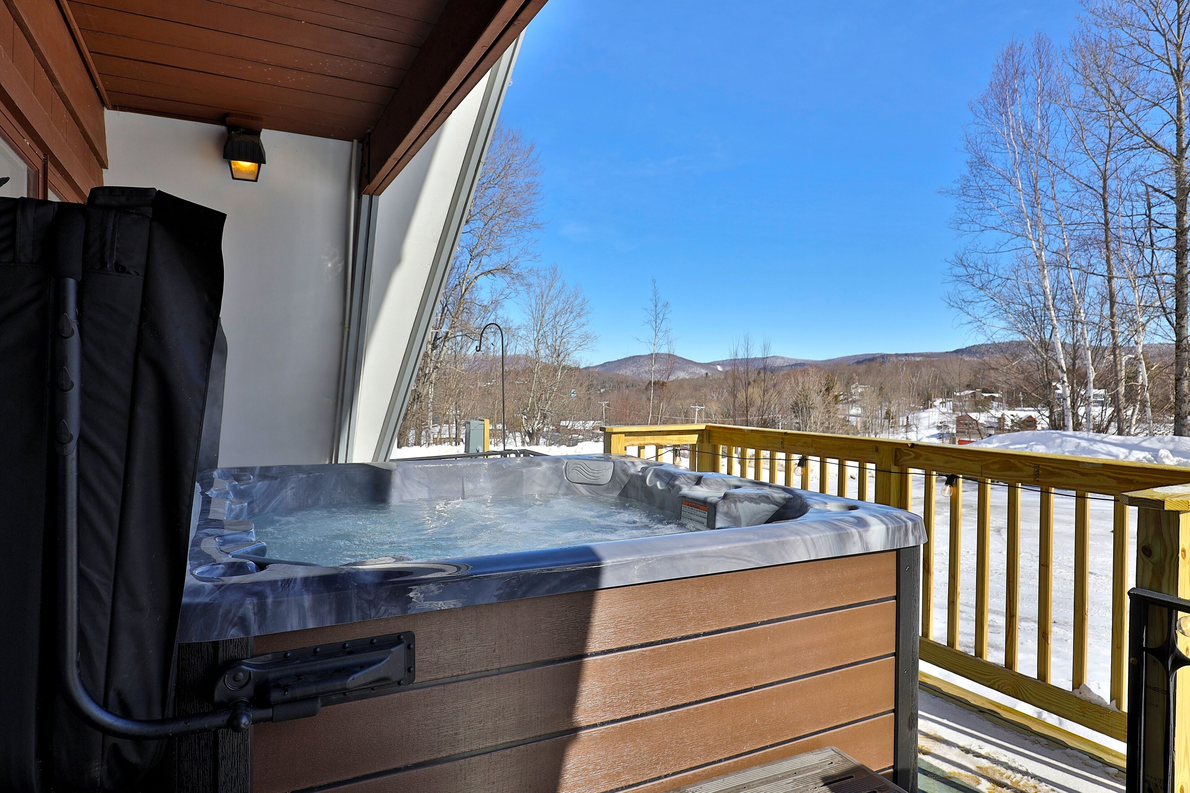 Cottage, 1 Bedroom | Outdoor spa tub