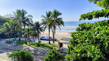 Apartment | Beach | On the beach, white sand, beach umbrellas, beach volleyball