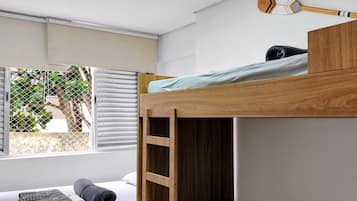 2 habitaciones, decoración personalizada y muebles diferentes