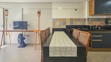 Apartment | Private kitchen | Full-sized fridge, oven, blender, toaster oven