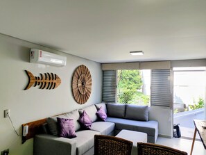 Living area - Pé na areia do Guarujá - Praia do Tombo (F) (Guarujá)