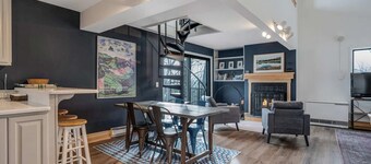 New! Steps from Ski Hill 4BR/3.5Ba - Kingswood 10A