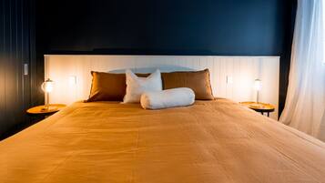 Minibar, escritorio, wifi gratis y ropa de cama