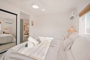 2 bedrooms, WiFi, bed sheets
