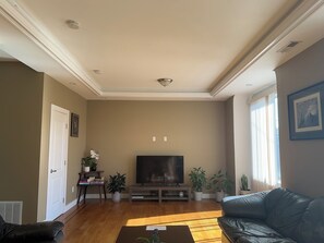 Téléviseur connecté, livres