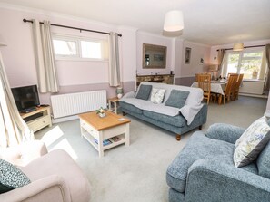 Cottage | Living area - Altair (Freshwater)