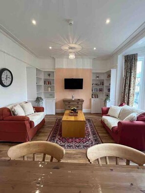 Apartment, Multiple Beds | Living area - Stunning 4-bed Apartment in Cambridge (Cambridge)