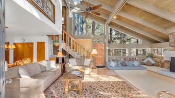 Kondominium, 3 kamar tidur | Area keluarga