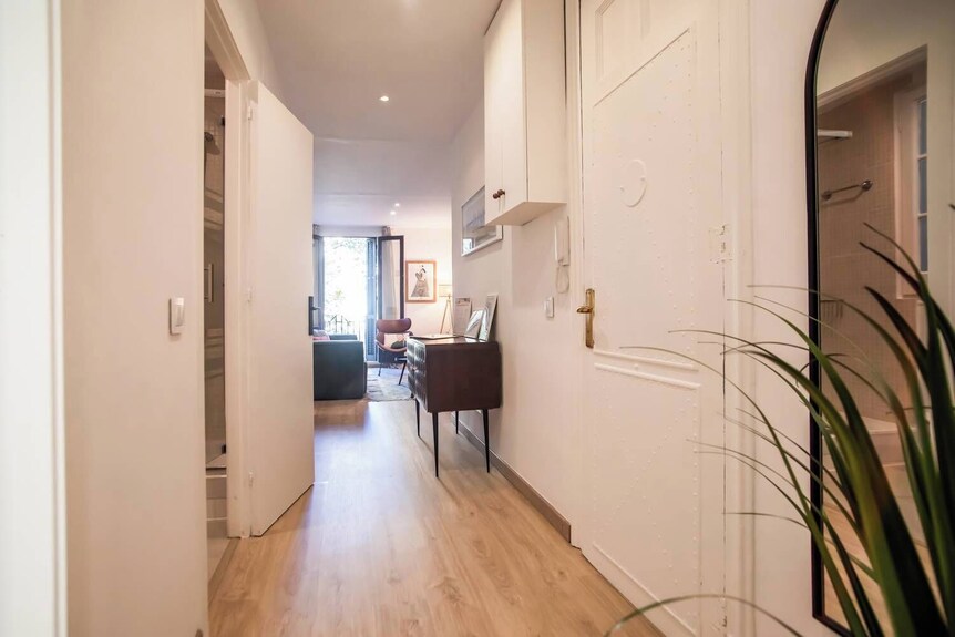 12crc1038 - Refurbished Big & Cozy Apartment - El Prat de Llobregat