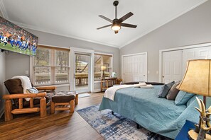 3 bedrooms, WiFi, bed sheets - Charming Townhome Near Grandfather Mountain (Banner Elk)