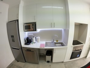 Fridge, microwave, oven, dishwasher