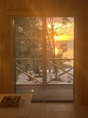 Interior - BRAND NEW & Waterfront 2bedroom 2bath ~ Lanai (Current)