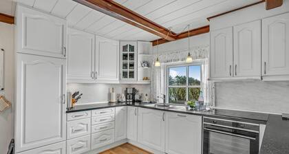 7 bedroom stunning home in Outrup