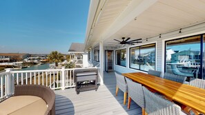 Outdoor dining - Wait & Sea - NEW Channel Home on the water, upscale renovation, boat ramp (North Myrtle Beach)