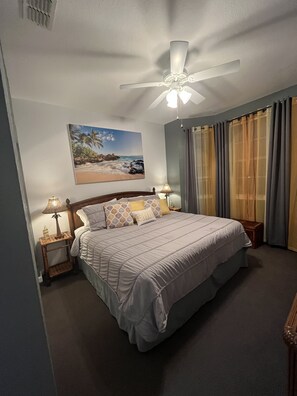 Room - Home Sweet Home 1 (Davenport)