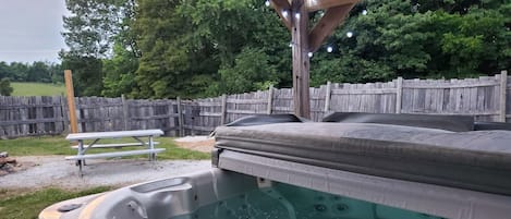 Bain à remous extérieur