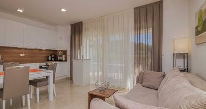 Holiday house Nemo with Garden