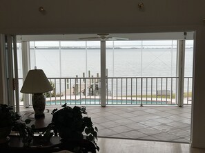 Interior - The Bays Edge Retreat Waterfront (Bradenton)