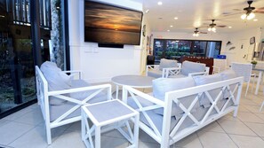 Interior - C14 Moon Bay - Recently renovated 2 bedroom townhome (Key Largo)