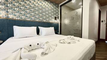 Premier-Ferienhütte | Zimmersafe, Schreibtisch, kostenloses WLAN, Bettwäsche