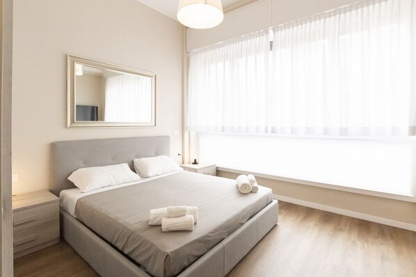 2 bedrooms, WiFi, bed sheets
