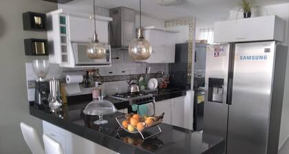 Elegant and quiet spacious 5 minutes from the beach