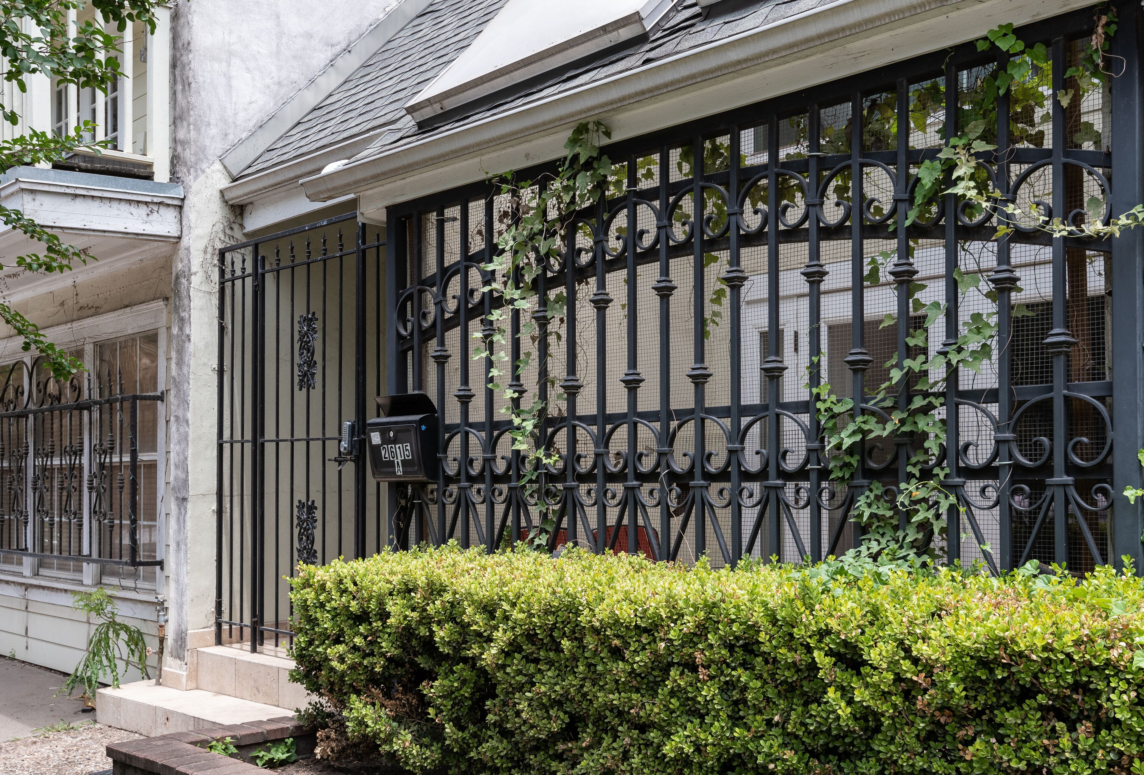 Your Montrose Collective! Sleeps 26\/13BR\/8.5BA\/7PA