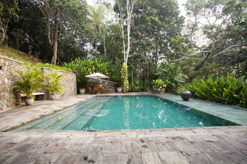 Quintessential colonial villa with pool and full staff